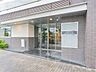エントランス：趣が感じられる重厚感あるエントランスです。