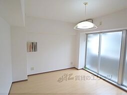 丸共ビル 3階1Kのリビング/ダイニング