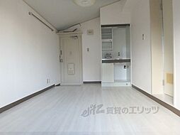 ライブコート二軒茶屋 402 4階ワンルームのリビング/ダイニング