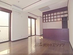 アビタシオン鴨川 地下1階ワンルームのリビング/ダイニング