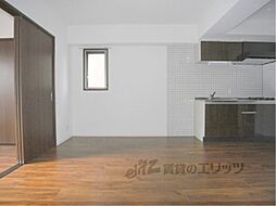 京都市営烏丸線 今出川駅 徒歩18分の賃貸マンション 2階1LDKのリビング/ダイニング