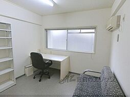 マイデスク下鴨 1階1Kのリビング/ダイニング