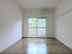 グリーンヒル上池田 107 1階1Kのリビング/ダイニング