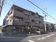 二条城前駅よりバス19分 徒歩4分 3階 築39年4ヶ月の賃貸物件