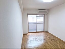 アートプラザ南笠 4階1Kのリビング/ダイニング