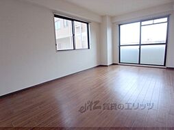 シルキーハイツ阪源 406 4階ワンルームのリビング/ダイニング