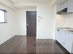 JR東海道・山陽本線 大津駅 徒歩11分の賃貸マンション 5階1DKのリビング/ダイニング