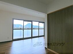 JR東海道・山陽本線 野洲駅 徒歩8分の賃貸マンション 1階2LDKのリビング/ダイニング