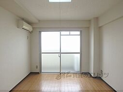 アネックスキューズ 4階ワンルームのリビング/ダイニング