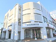 草津駅より徒歩17分 3階 築37年8ヶ月の賃貸物件