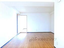 ヤマブハイツ 403 4階1LDKのリビング/ダイニング