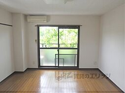 フルーレ伊勢 1階1Kのリビング/ダイニング