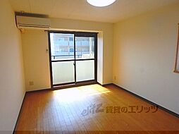 クローバーハイツIII 6階1Kのリビング/ダイニング