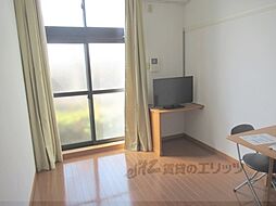 レオパレス甲賀駅前I 2階1Kのリビング/ダイニング