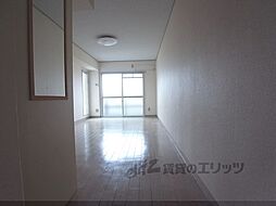 サンウイング桂 306 3階ワンルームのリビング/ダイニング