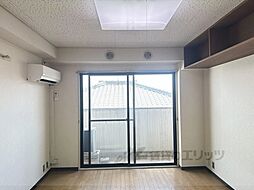 阪急京都本線 西京極駅 徒歩4分の賃貸マンション 3階1Kのリビング/ダイニング