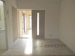 ラーバン嵯峨 1階2DKのリビング/ダイニング