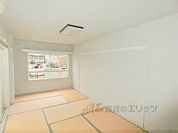 ウタノマンション 2階1Kのリビング/ダイニング