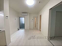 S＆L花園 102 1階1LDKのリビング/ダイニング