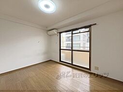 近鉄京都線 十条駅 徒歩4分の賃貸マンション 2階1Kのリビング/ダイニング