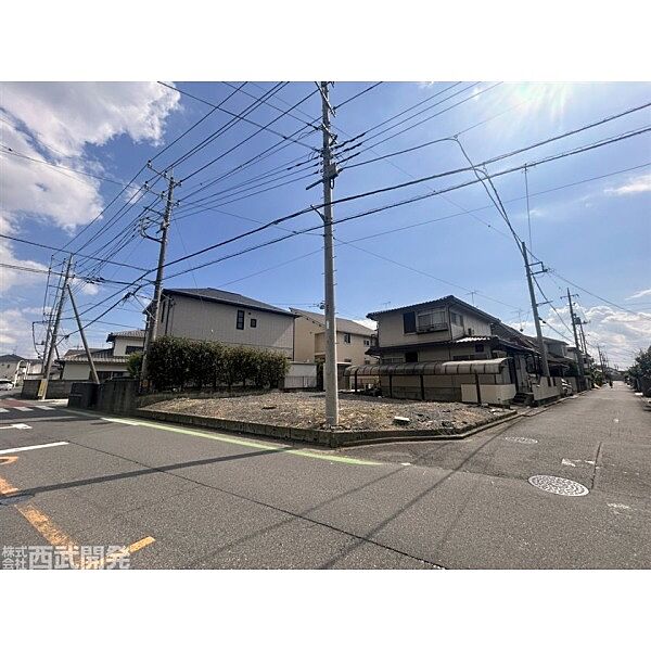 販売現地