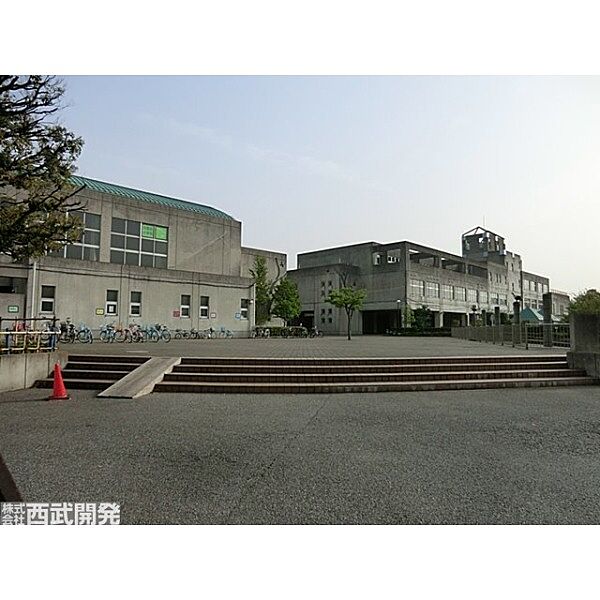 木曽呂小学校