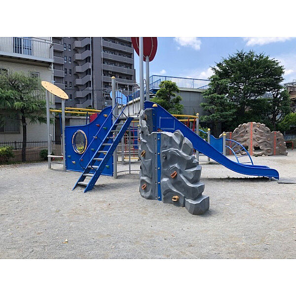 apartment 埼玉県戸田市下前１丁目
地図を見る