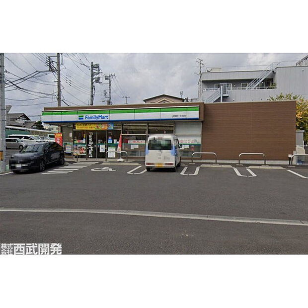 ファミリーマート