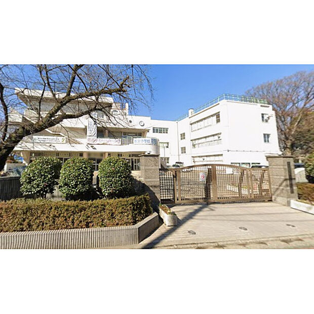 本太小学校