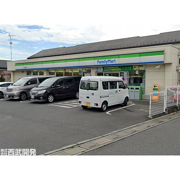 ファミリーマート川口長蔵店