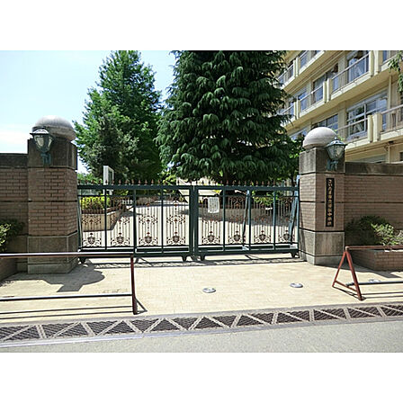 常盤中学校