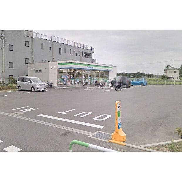 ファミリーマート