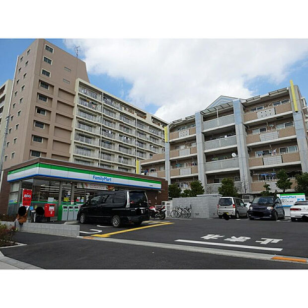 ファミリーマート