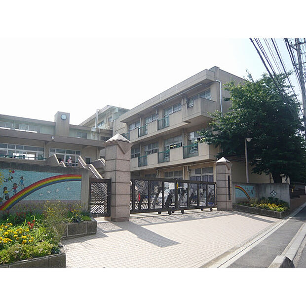 大東小学校