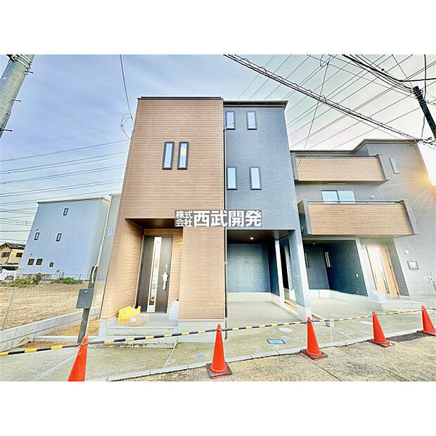 販売現地