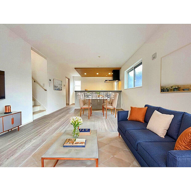 配置してある家具や小物はCGによるイメージです