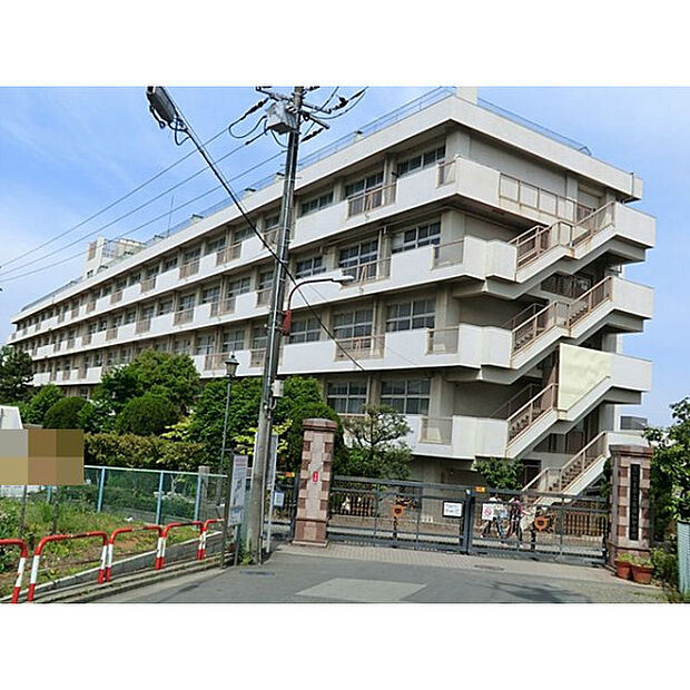 東浦和中学校