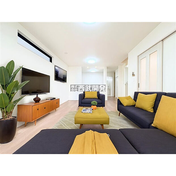 配置してある家具や小物はCGによるイメージです