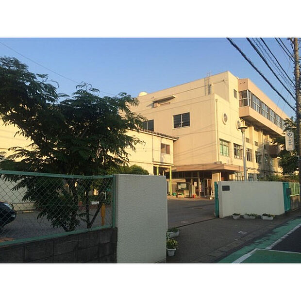 前川東小学校