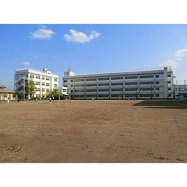 北中学校