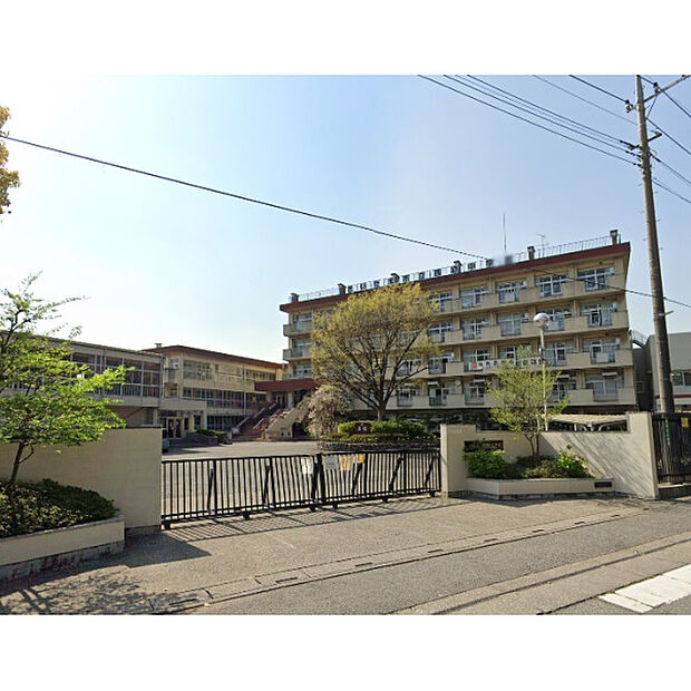 西原中学校