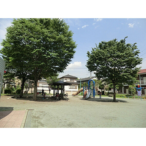 周辺を拡大表示