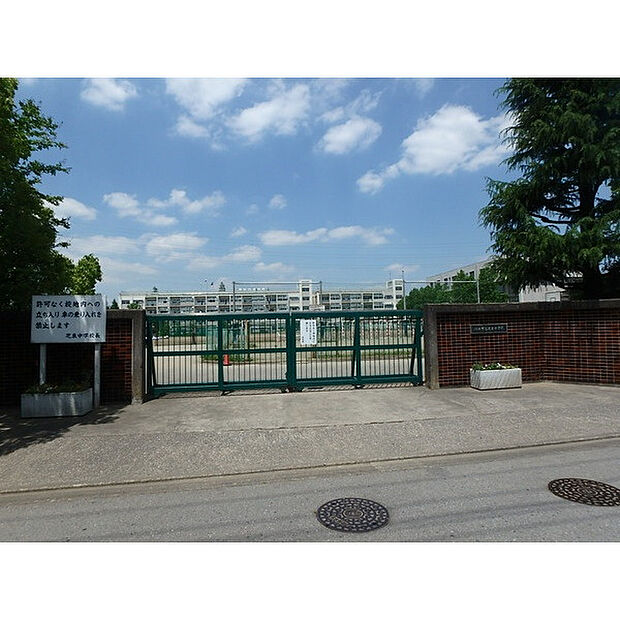 芝東中学校