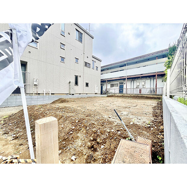 販売現地