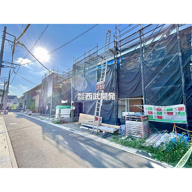 前面道路道路含む現地外観