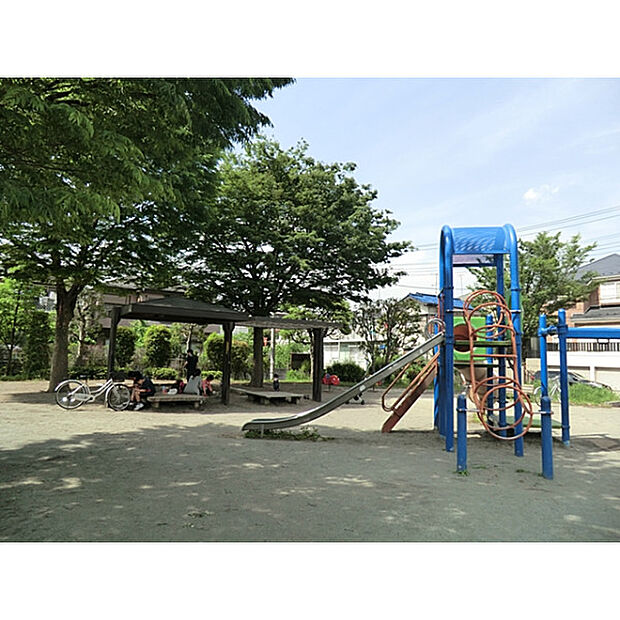 諏訪入公園