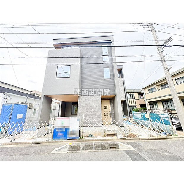販売現地