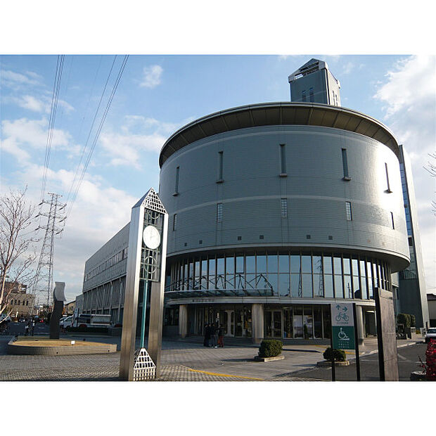 鳩ケ谷市役所