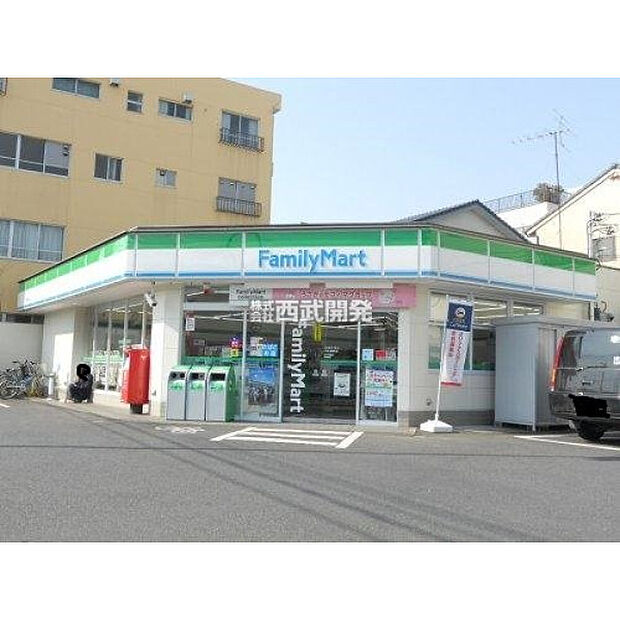 ファミリーマート