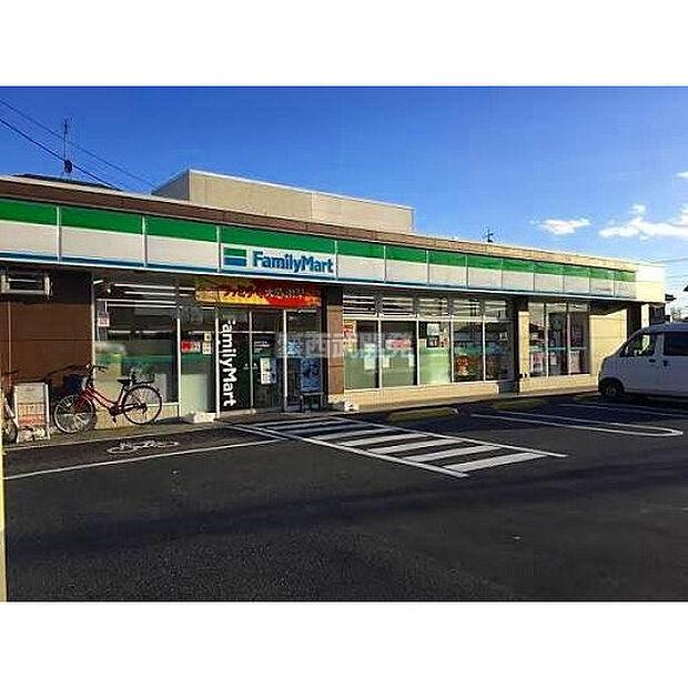 ファミリーマート